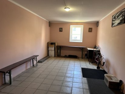 Будинок для улюбленого авто Пушкіна 100 Черкассы