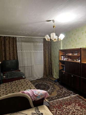 Продам 2 х комн квартиру - фото 1