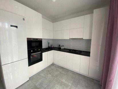 Продається однокімнатна квартира в ЖК Барський Зарванцы