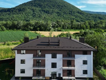 Двокімнатна квартира 67.3 м2 з балконом "Comfort House" Тячів