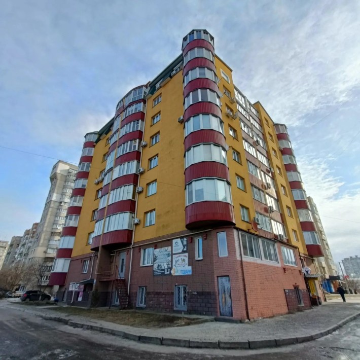 Продаж квартири в новому будинку - фото 1