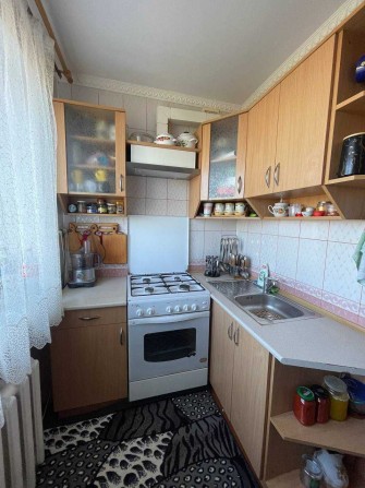 Продам затишну 1 кімнатну квартиру Укомплектована  М - фото 1