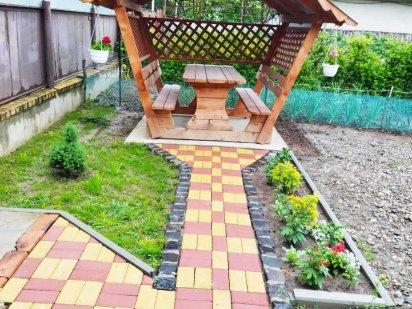 Оренда  житла   біля басейнів, окремий вхід Берегово