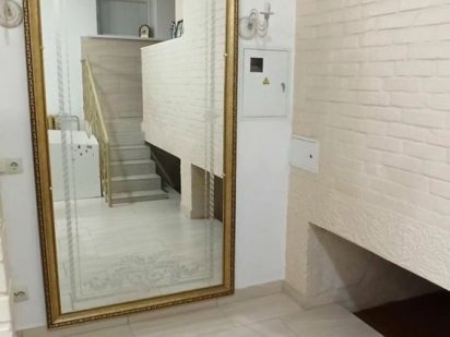 Часть дома в цокольном этаже 50 КВ. Харьков