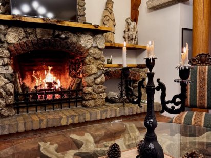 Оренда будинку. 4 поверхи 1 гектар лісу. Будинок з лазнею подобово Київ