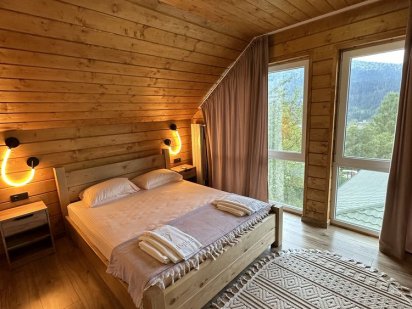 Котедж, оренда котеджів для 6-ти та 4-ох осіб, Закарпаття Міжгір'я