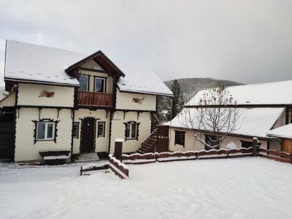 Садиба Скарбівка Микуличин