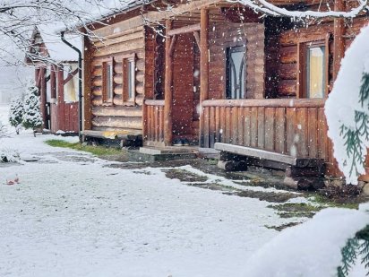 Житло ВерховинаВідпочинок в горах. Котедж. Карпати. Відпочинок в горах Верховина