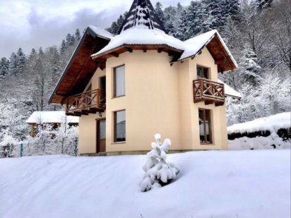 Котедж “Luchka” у Микуличині Татарів