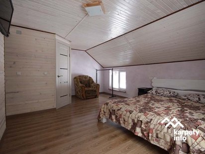 Будинок, чан в карпатах Татарів