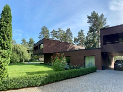 Подобова оренда великого будинку у Кийлові. Теплий басейн сауна, камін Кийлов