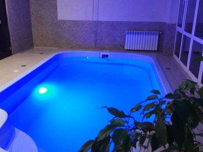 Сдам ШИКАРНЫЙ ДОМ с бассейном Ліски