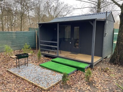 Відпочинок на природі у сучасному міні-будиночку.  Для двох