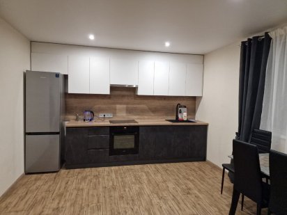 Здам подобово, довгостроково .Снять посуточно дом,  квартиру.  Будинок Вольнянск