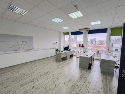 Оренда 103 кв.м. 4 каб.Центр/Власник м. П. Спорту