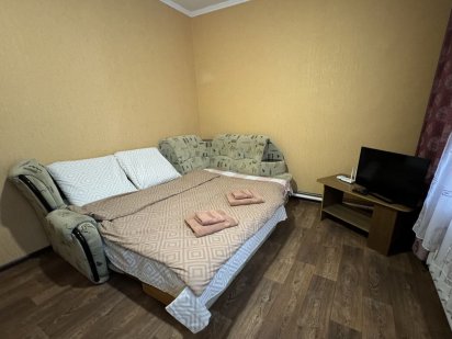 Оренда ПОДОБОВО 1 - 2 кімнатна квартира Прилуки