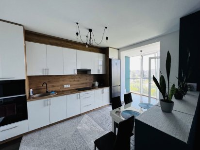 1.5 кв Центер, Оазис Хмельницкий