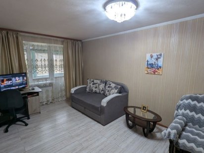 Здам квартиру подобово . Артема.