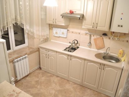 Подобово, погодинно ,в центрі, Філармонія, Кам'янецька 84, документи. Хмельницький