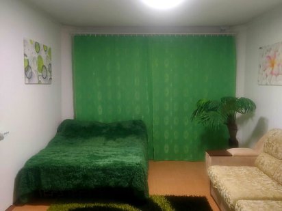 ВІЛЬНА .Центр Здам 2 х кім квартиру Почасово подобово  по Хмельницький