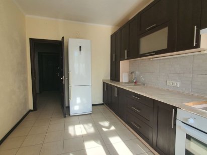 Сдается посуточно 1 комн. Г.Славянск. 1200.