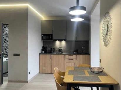 Новострой в центрі міста. Перша здача. Хмельницький