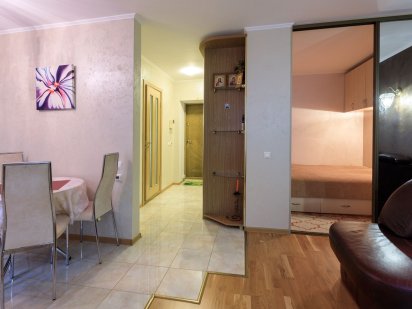 Однокімнатна студія погодинно,подобово центр "Поділля" Хмельницький