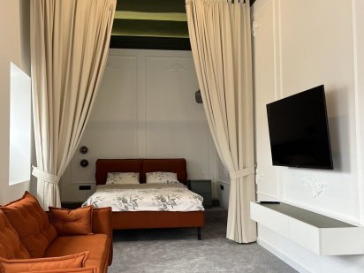 Автовокзал, 12 школа, погодинно, подобово Ровно