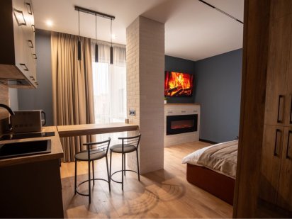 Оренда квартири апартаментів  Центр камін подобово/ погодинно