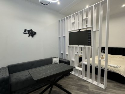 Здам подобово нову квартиру в самому центрі Черновцы