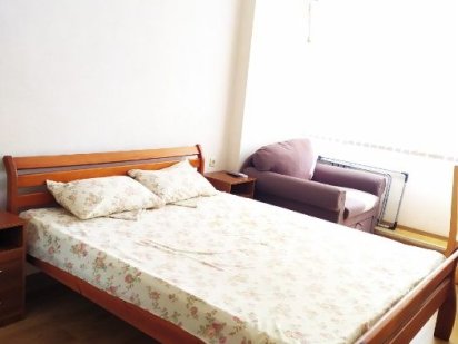 Сдам посуточно или почасово квартиру в центре города Сумы Суми