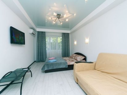 1к посуточно на 1 этаже, метро Лесная-Черниговская 10 мин Київ