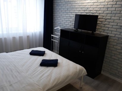 Чудова однокімнатна квартира  біля метро Мінська Киев