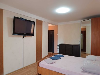 Посуточно. Оболонь. м. "Героев Днепра"- 1 мин. ТЦ «OASIS» «DreamTown» Киев