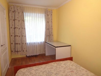 2-х кім кв. вул. Пастерівська. (5 ОКРЕМИХ СПАЛЬНИХ МІСЦЬ) Автостоянка Черкаси