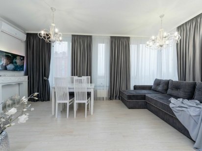 2-комнатная квартира люкс посуточно, почасово. Комфорт таун. Київ