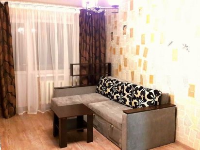 3к трёшка в центре посуточно Чернігів