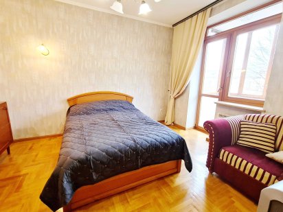 2к Квартира в центрі. Біля Любави.