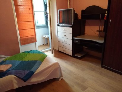 Подобово квартира Севастопольська площа Максима Кривоноса Лобановськог Киев