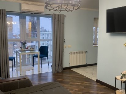 Здам сучасні апартаменти в центрі Житомир