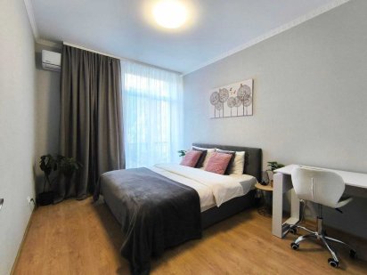 Подобово євродвушка з окремою спальнею в ЖК Комфорт Таун Лівобережна Киев