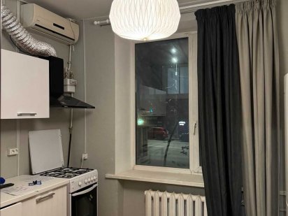 Оренда  сучасної квартири біля метро Зверинецька! Київ