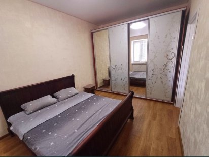 Здам подобово квартиру  в Центрі міста Кропивницкий