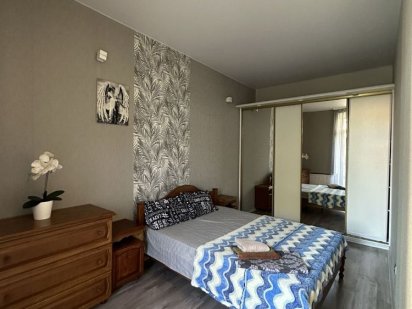 Центр. Пассаж. 2кв. Ж/Д. Госпиталь. Мечникова . Посуточно /Почасово Дніпро