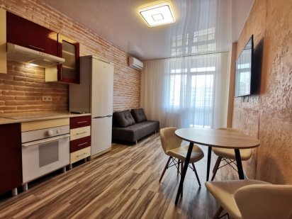 Драгоманова 10 новый дом . Позняки. 50 метров посуточно Киев