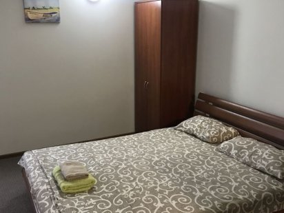 Квартира посуточно институт рака на Ломоносова ,Здановськой Киев