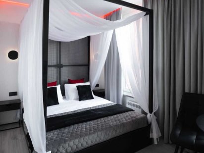 #2711 INSTA Квартира оренда посуточно / подобово / ЖК DOC32 Київ