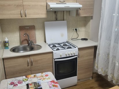 Подобово,метро Політехнічний інститут,Охматдит пр.Берестейський 20 Киев