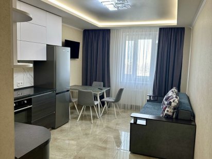 Своя квартрира-вул Варненська 29.  ЖК ,, Скай Сіті ,, Одеса