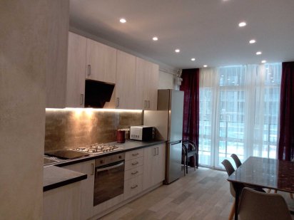 VIP  квартира подобово новобуд Львов